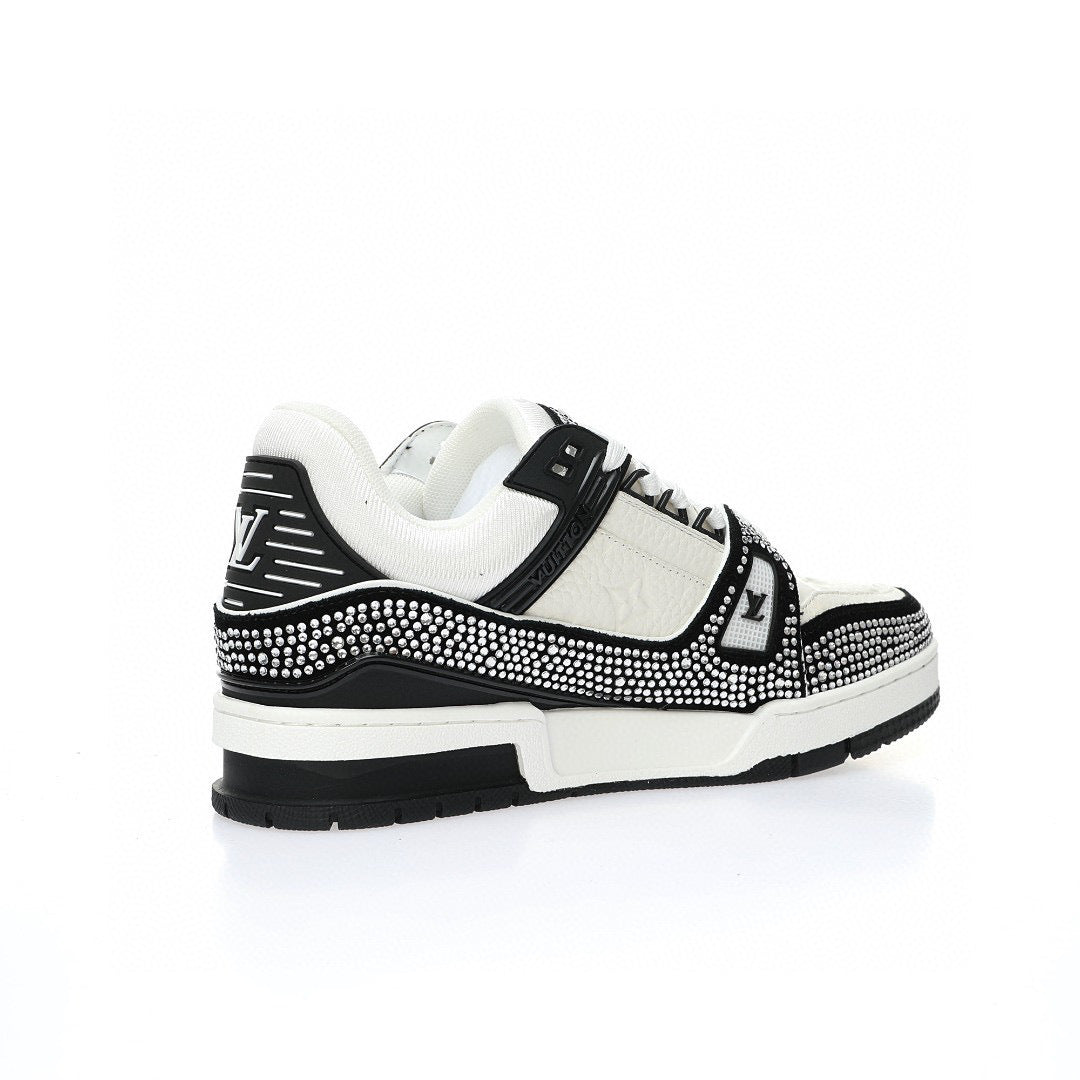 Louis Vuitton Trainer Diamond white