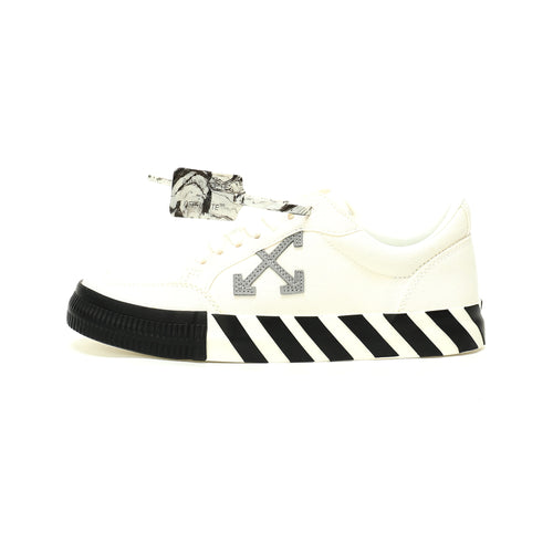 Off white low