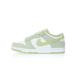 Nike Dunk Low SE Fleece Pack Honeydew  (Women's)