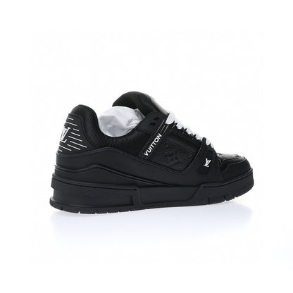 Louis Vuitton Trainer Total Black
