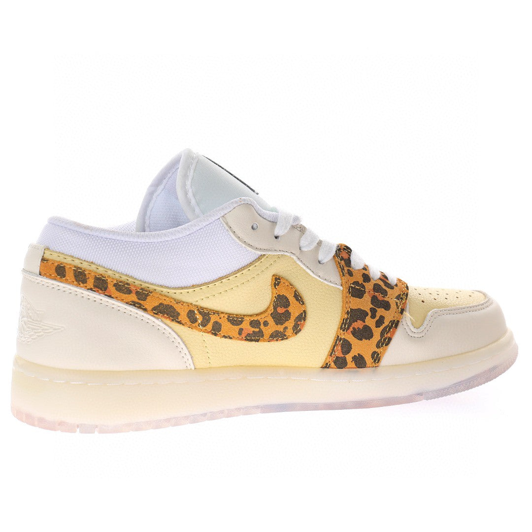 Jordan 1 Low SNKRS Day