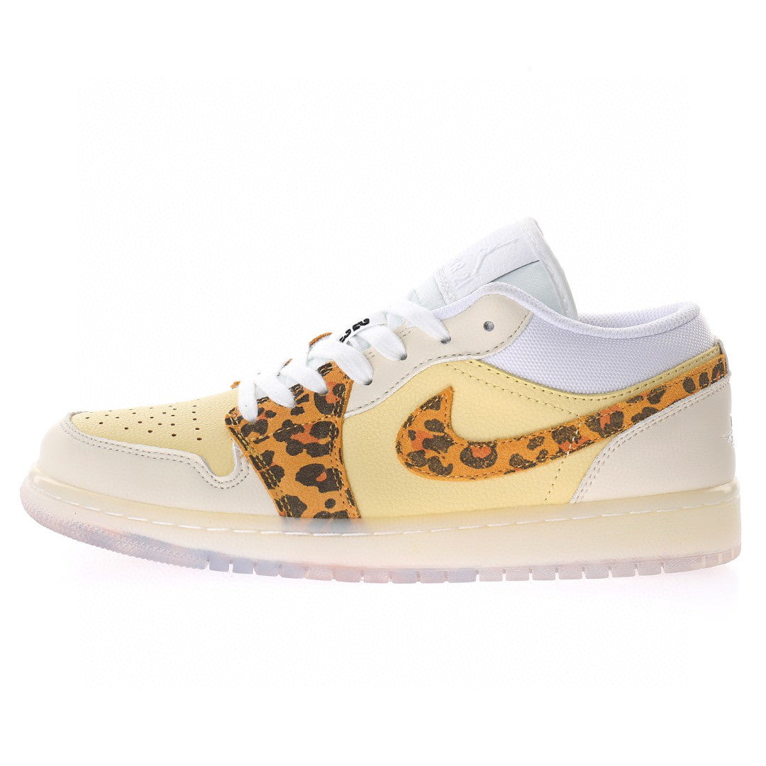 Jordan 1 Low SNKRS Day